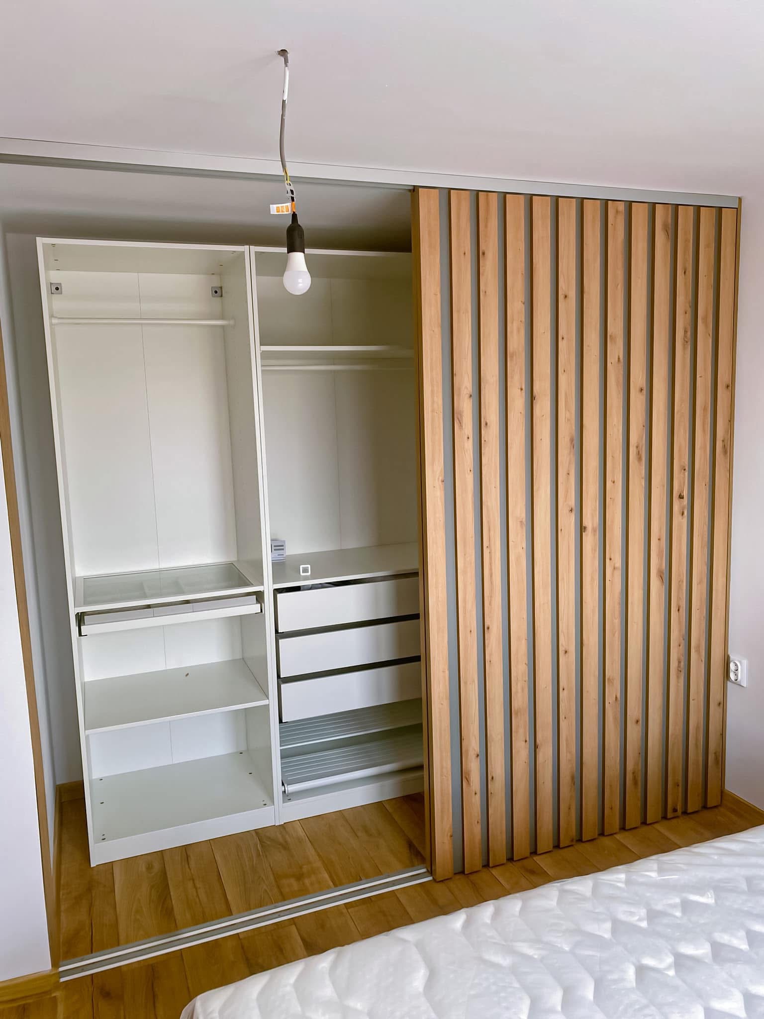 Sliding Wood Dressing